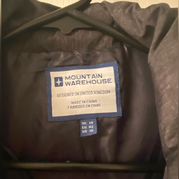 Gray Vest - Picture 3 of 3